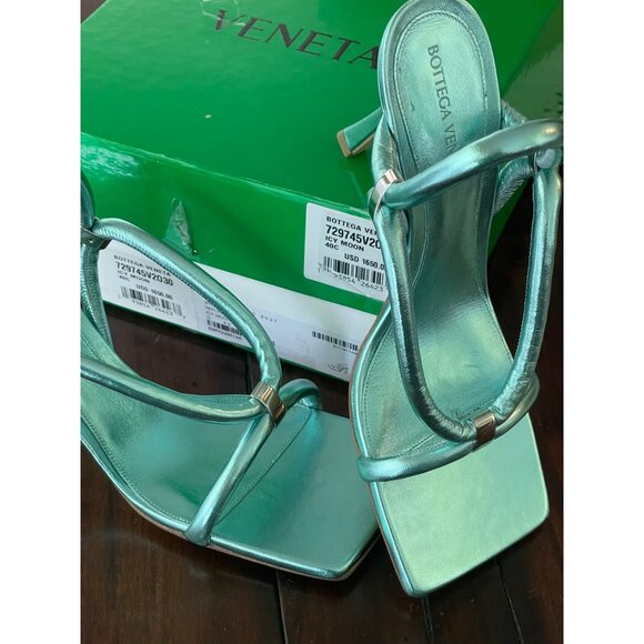 Bottega Vendata Icy Moon 4 Inch Designer Sandal Size 40 - Picture 3 of 11
